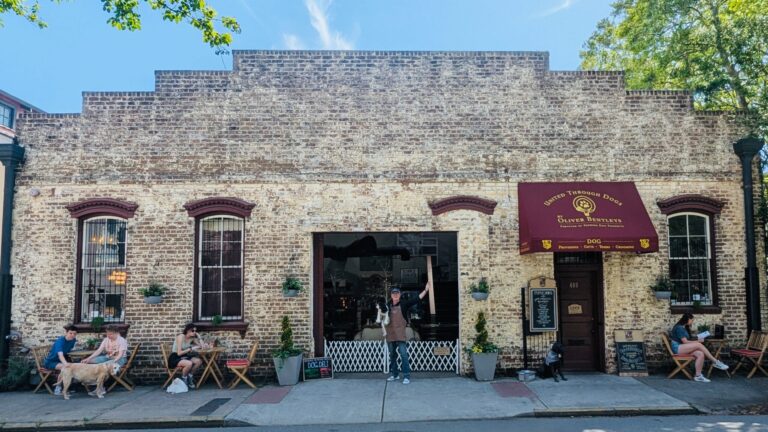 Oliver Bentleys: Savannah’s New Dog Deli & Human Hangout